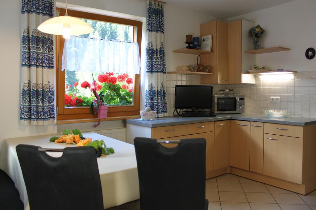 Apartmán Haus Kofler Casateia Exteriér fotografie